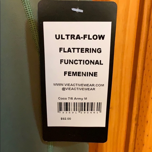 Vie Active Ultra-Flow Yoga Leggings - Picture 3 of 6